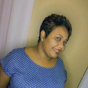 Meet your Posher, Maria helena